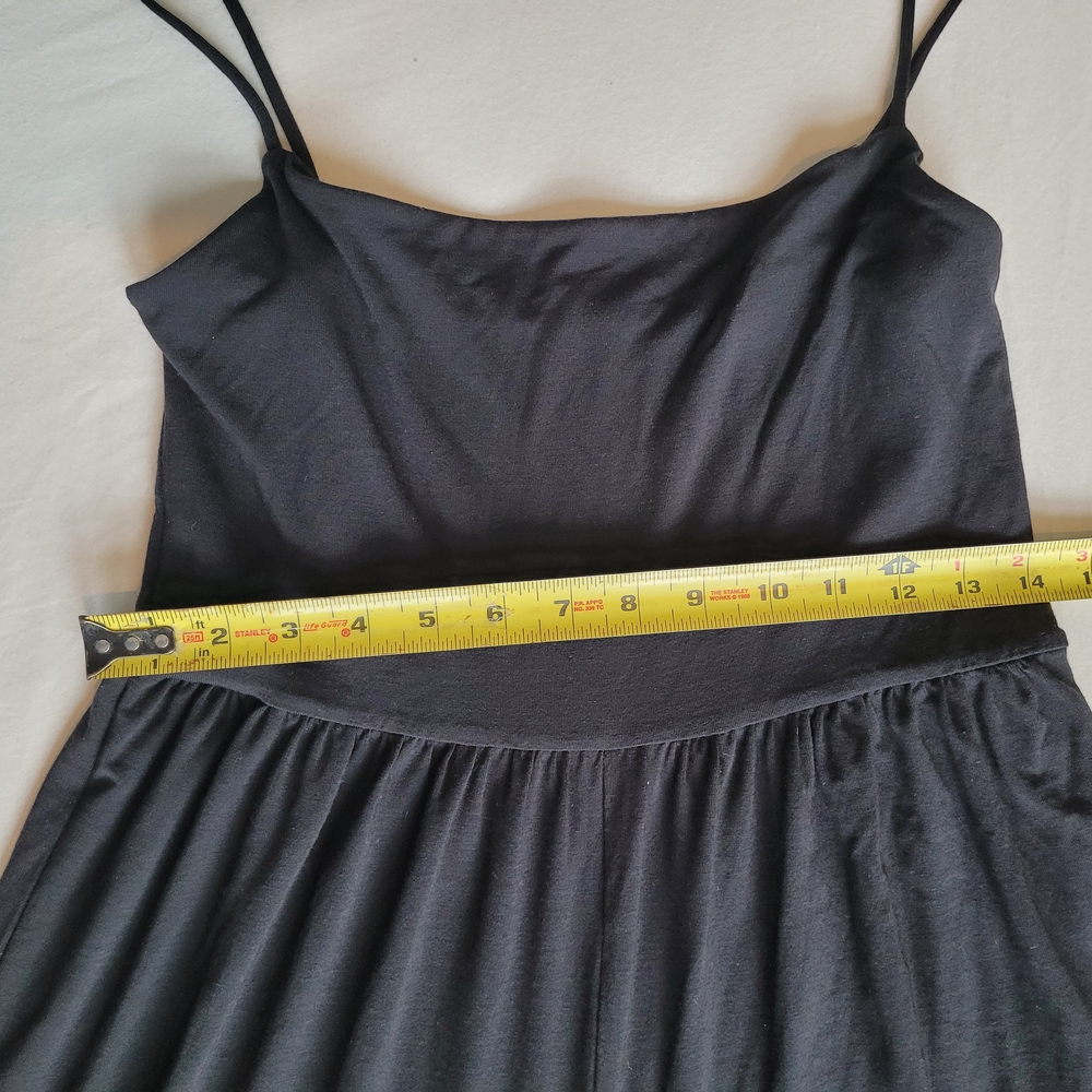 Wilfred Jumpsuit. Aritzia. Size M - Picture 8 of 8